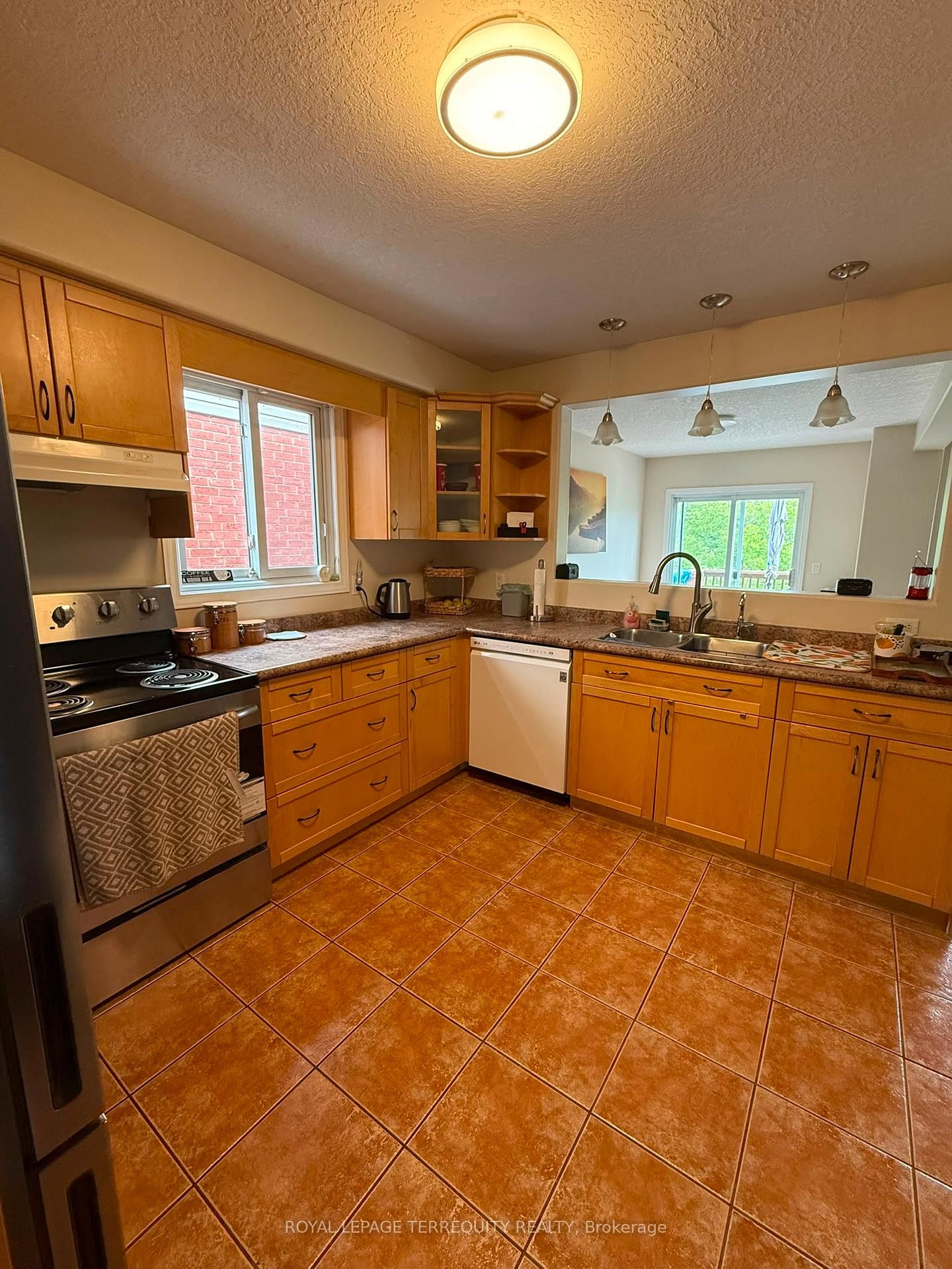 60 Everglade Crescent, Kitchener, ON