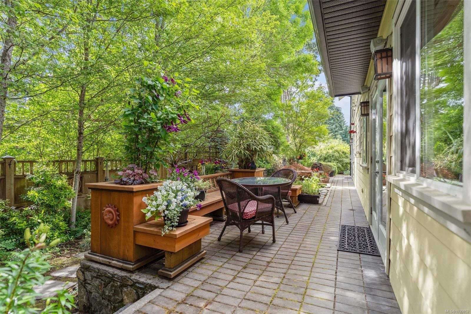 3962 Stan Wright Lane, Saanich, BC