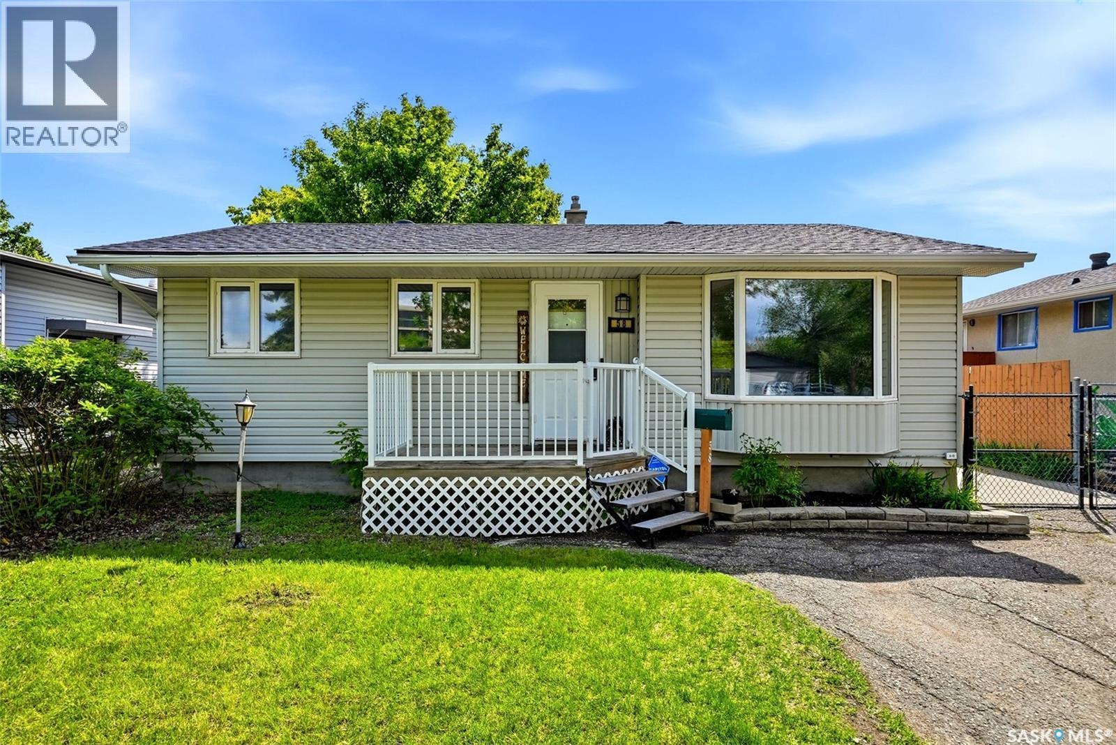 58 Bird Bay, Regina, SK