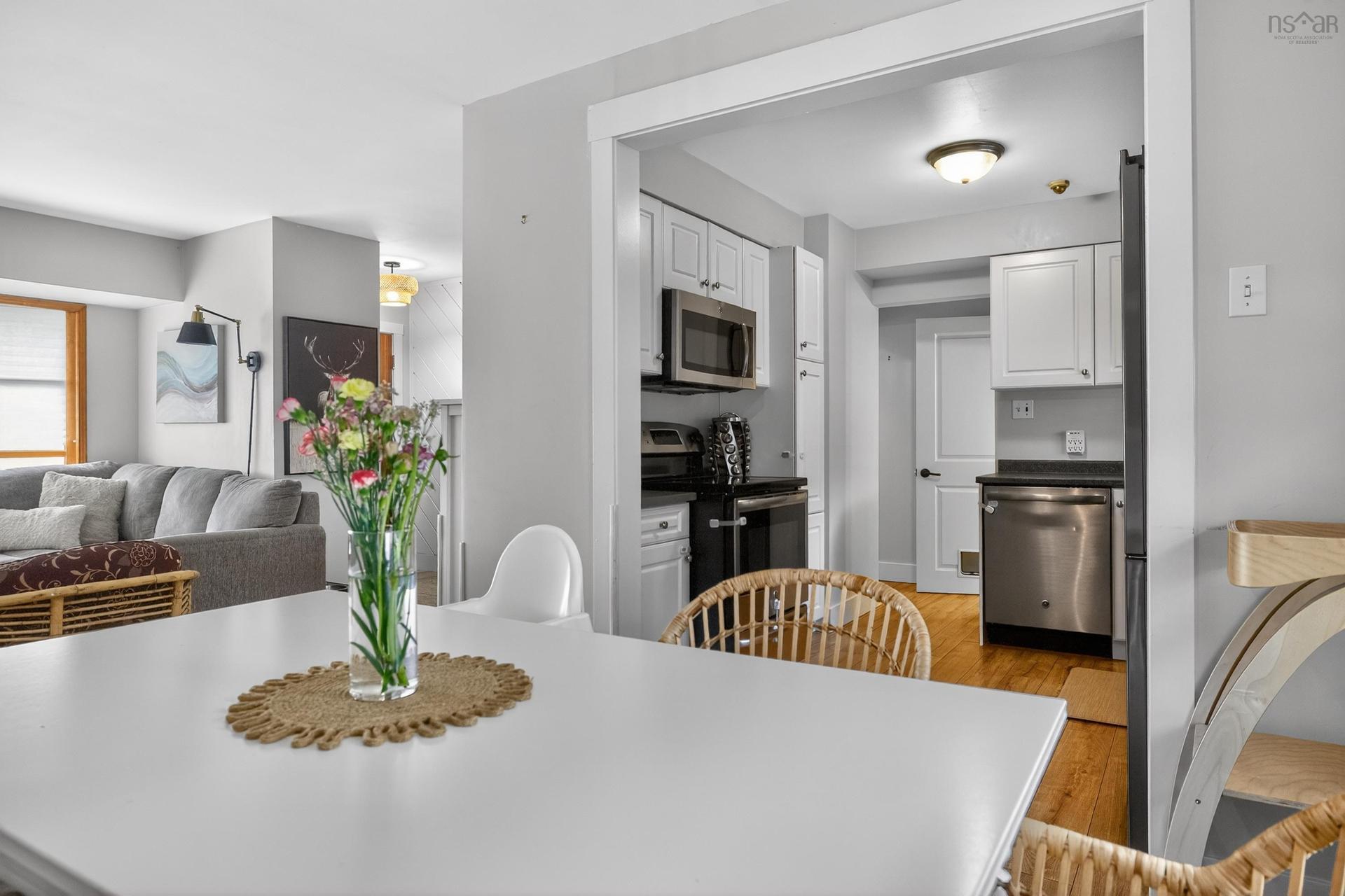 15 Hilltop Terrace, Dartmouth, NS