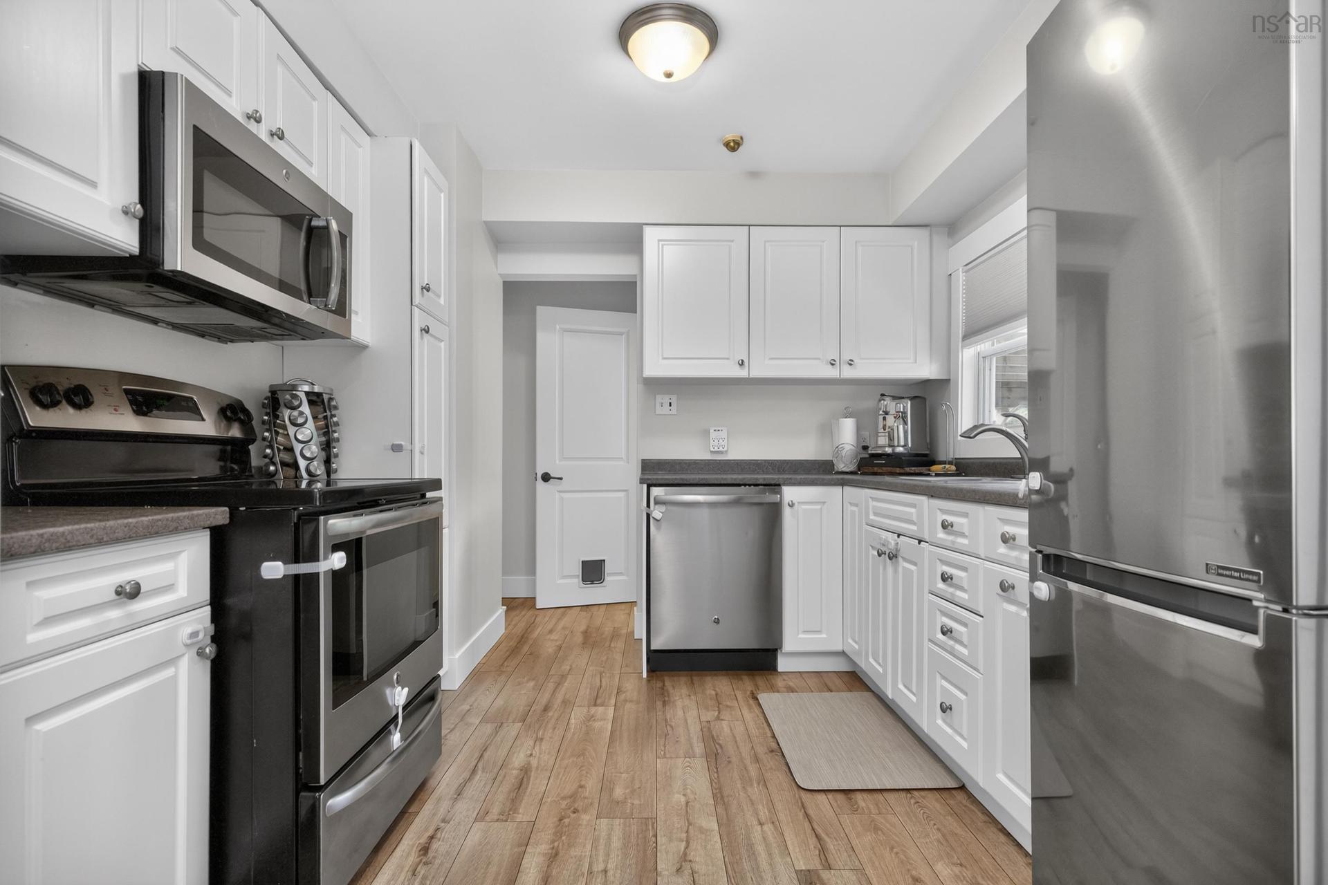 15 Hilltop Terrace, Dartmouth, NS