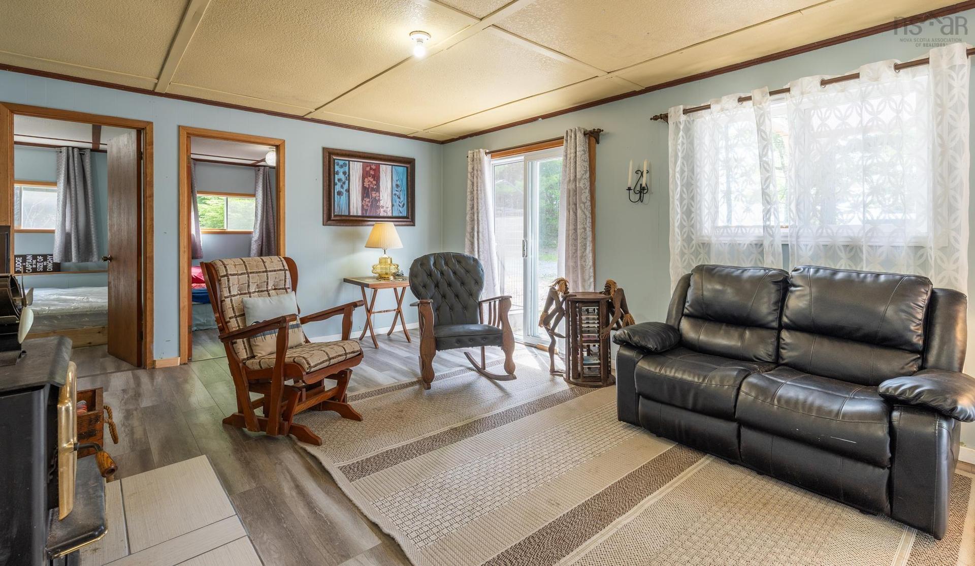 799 Coldstream Road, East Quinan, NS - Indoor Photo Showing Living Room