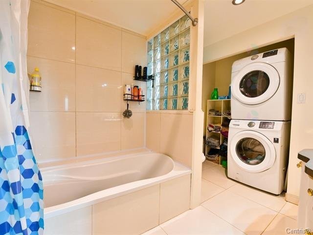 Bathroom - 42 12E Avenue N., Sherbrooke (Fleurimont), QC
