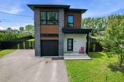 39 Rue St-Joseph Saint-Louis-De-Gonzague, QC J0S 1T0