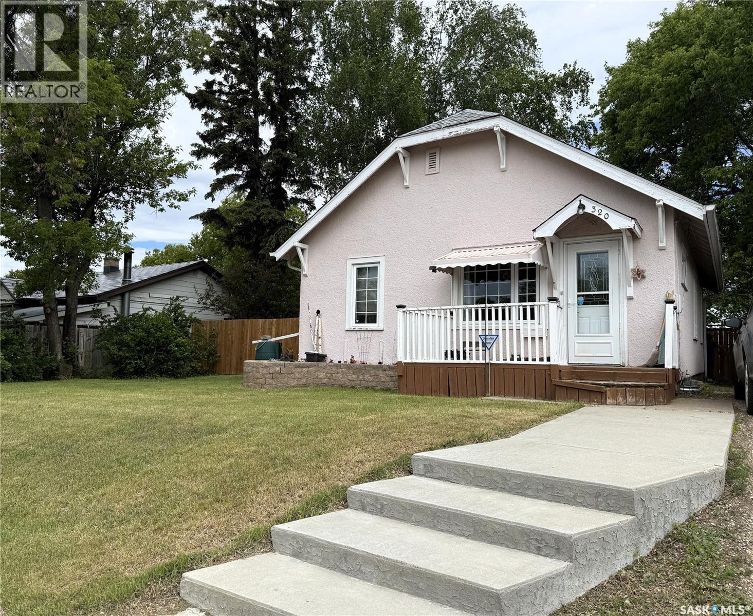 320 23Rd Street E, Prince Albert, SK