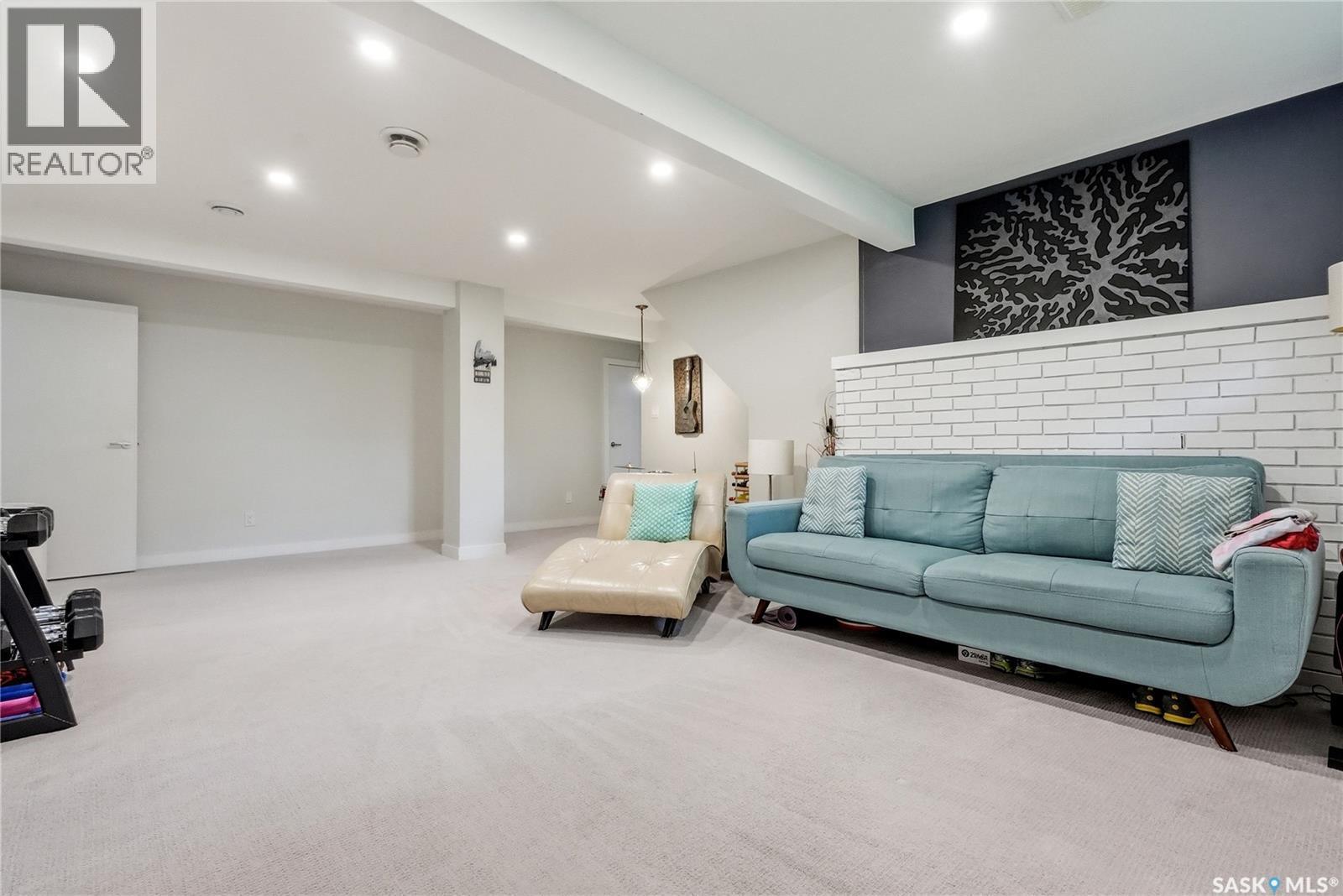 120 Rupert Drive, Saskatoon, SK