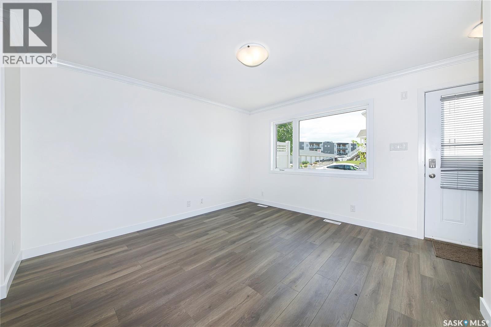 256 250 Akhtar Bend, Saskatoon, SK