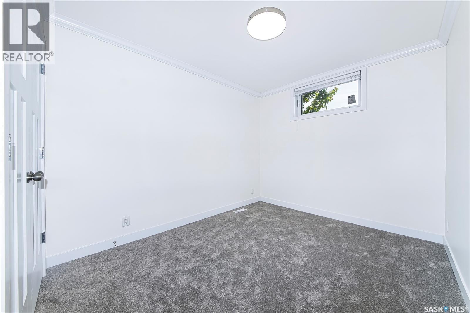 256 250 Akhtar Bend, Saskatoon, SK