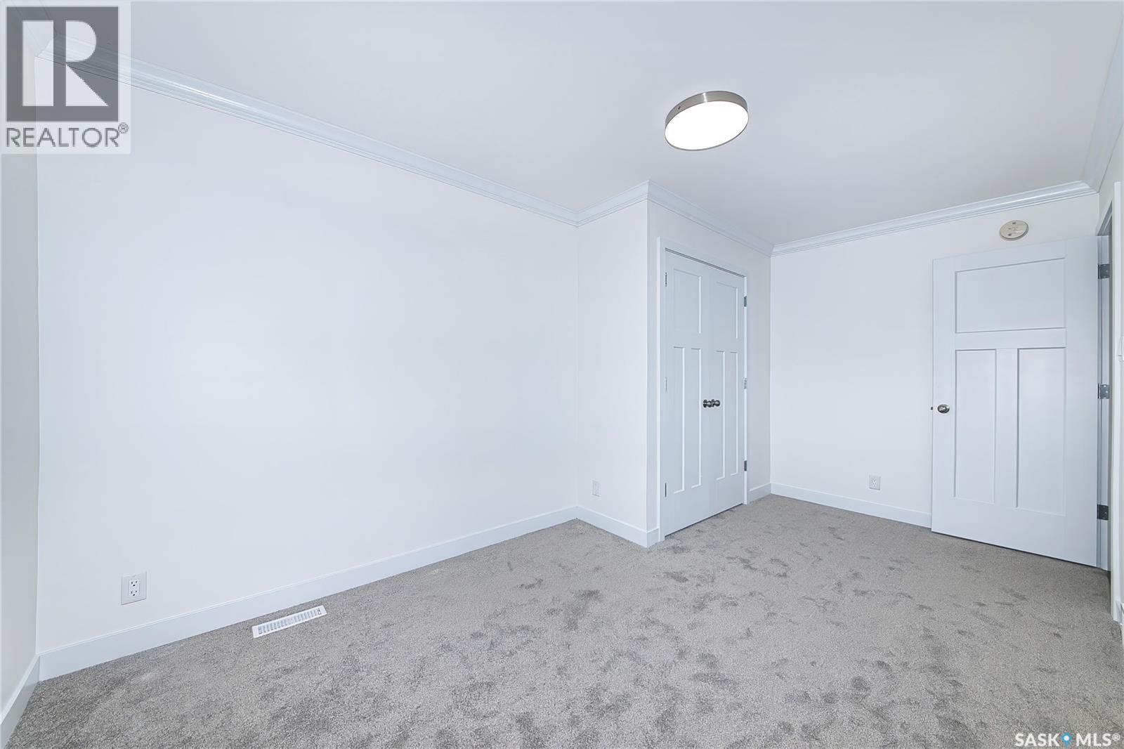 256 250 Akhtar Bend, Saskatoon, SK