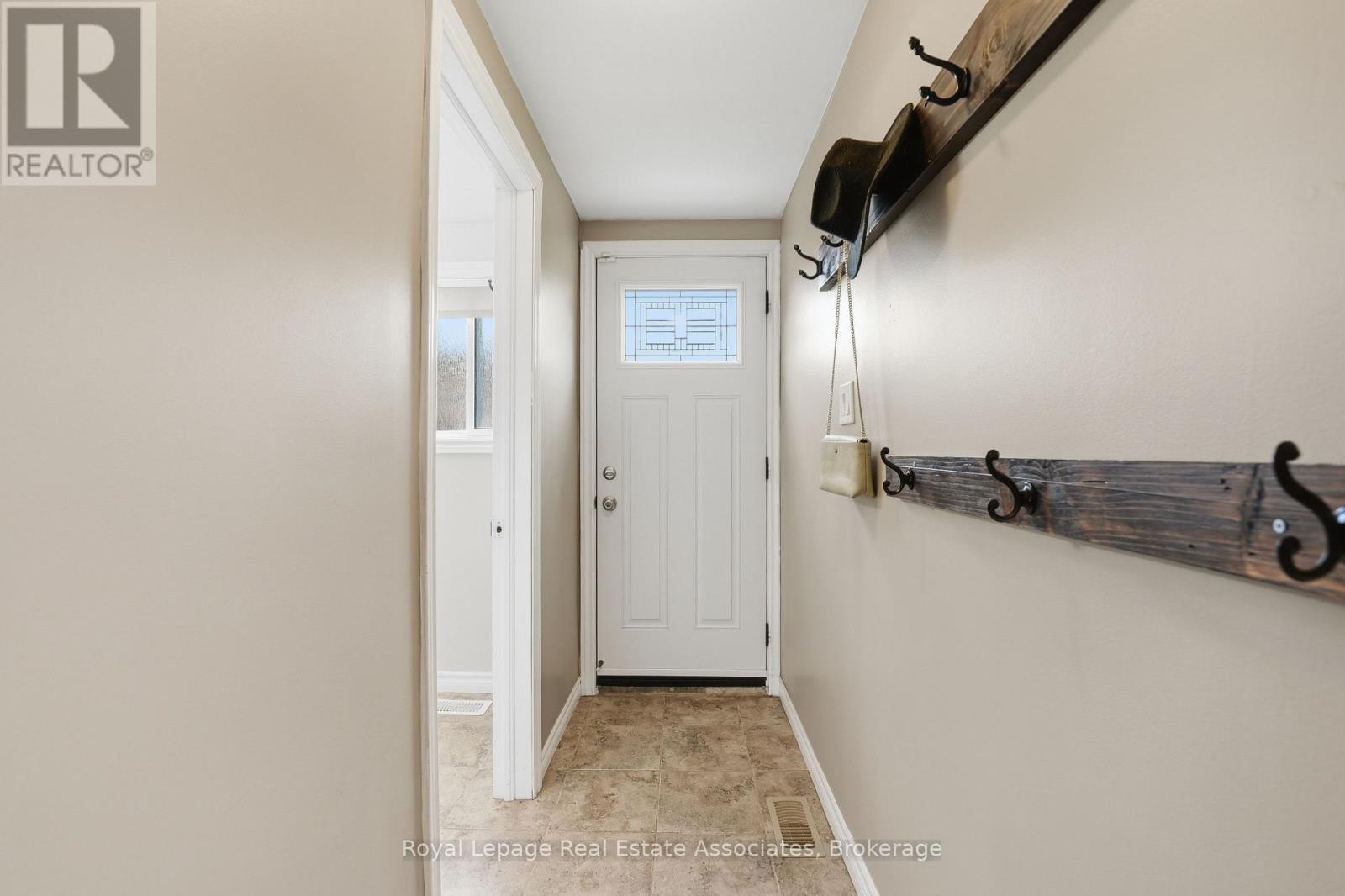 477 Queen Victoria Drive, Hamilton, ON