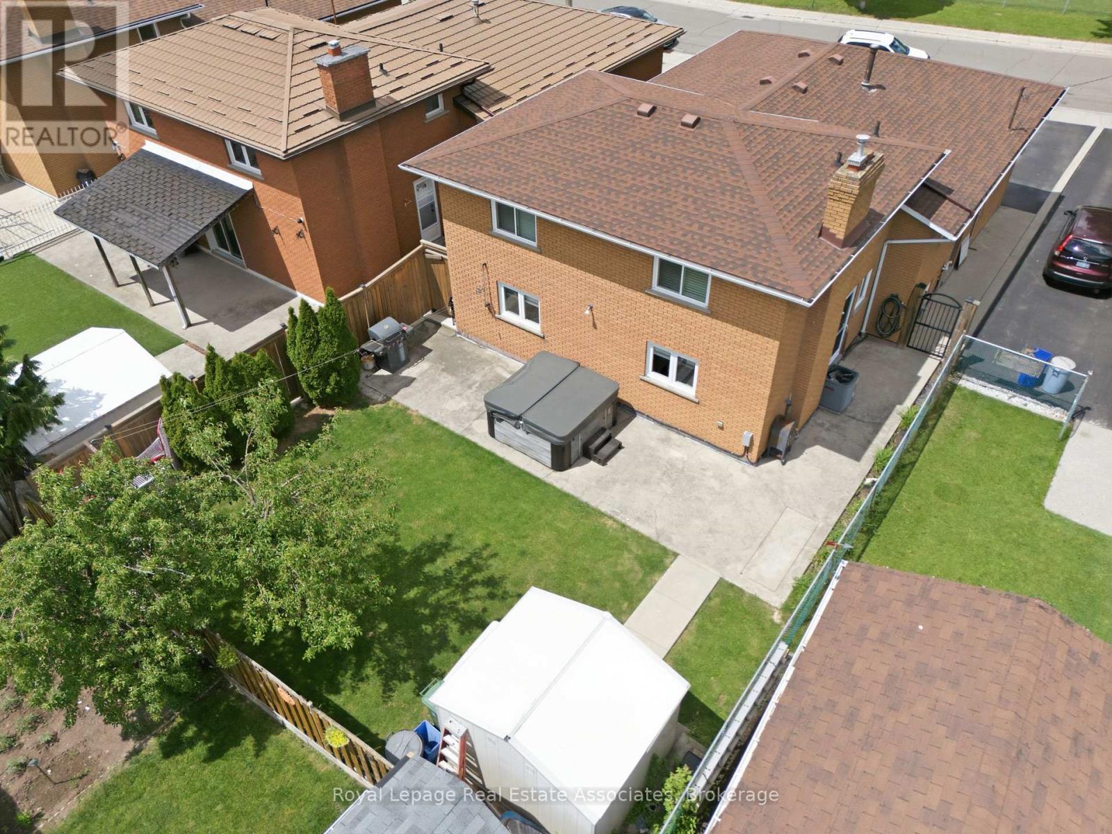 477 Queen Victoria Drive, Hamilton, ON