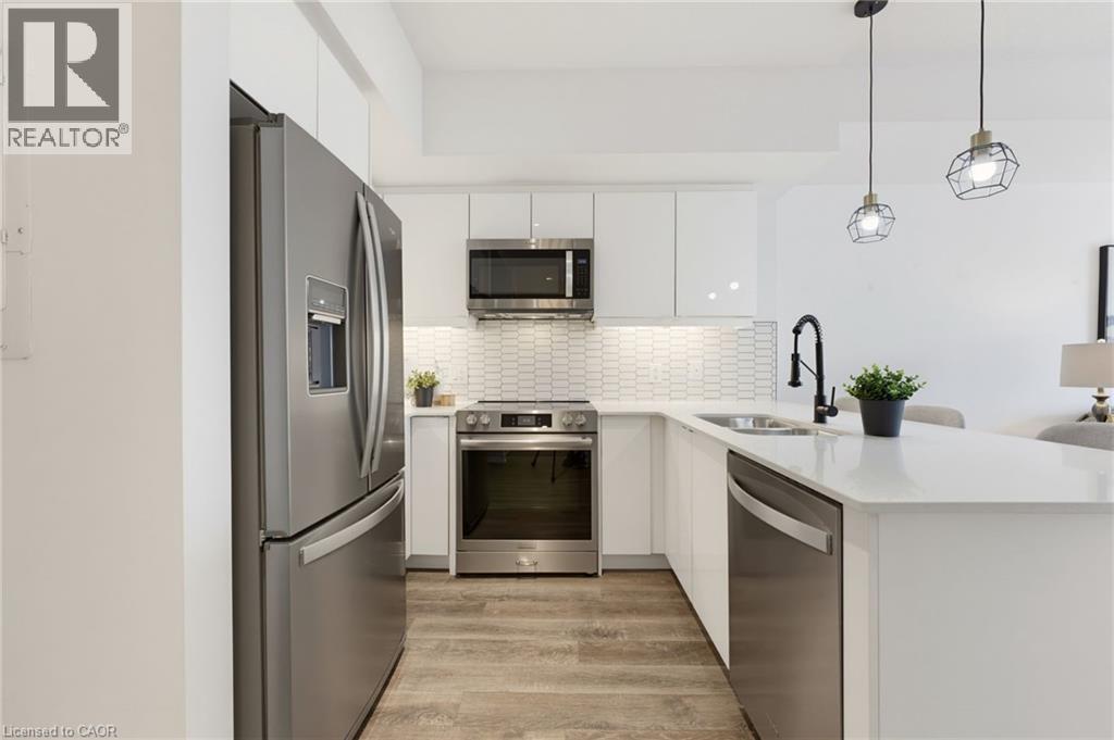 16 Markle Crescent Unit# 513, Ancaster, ON