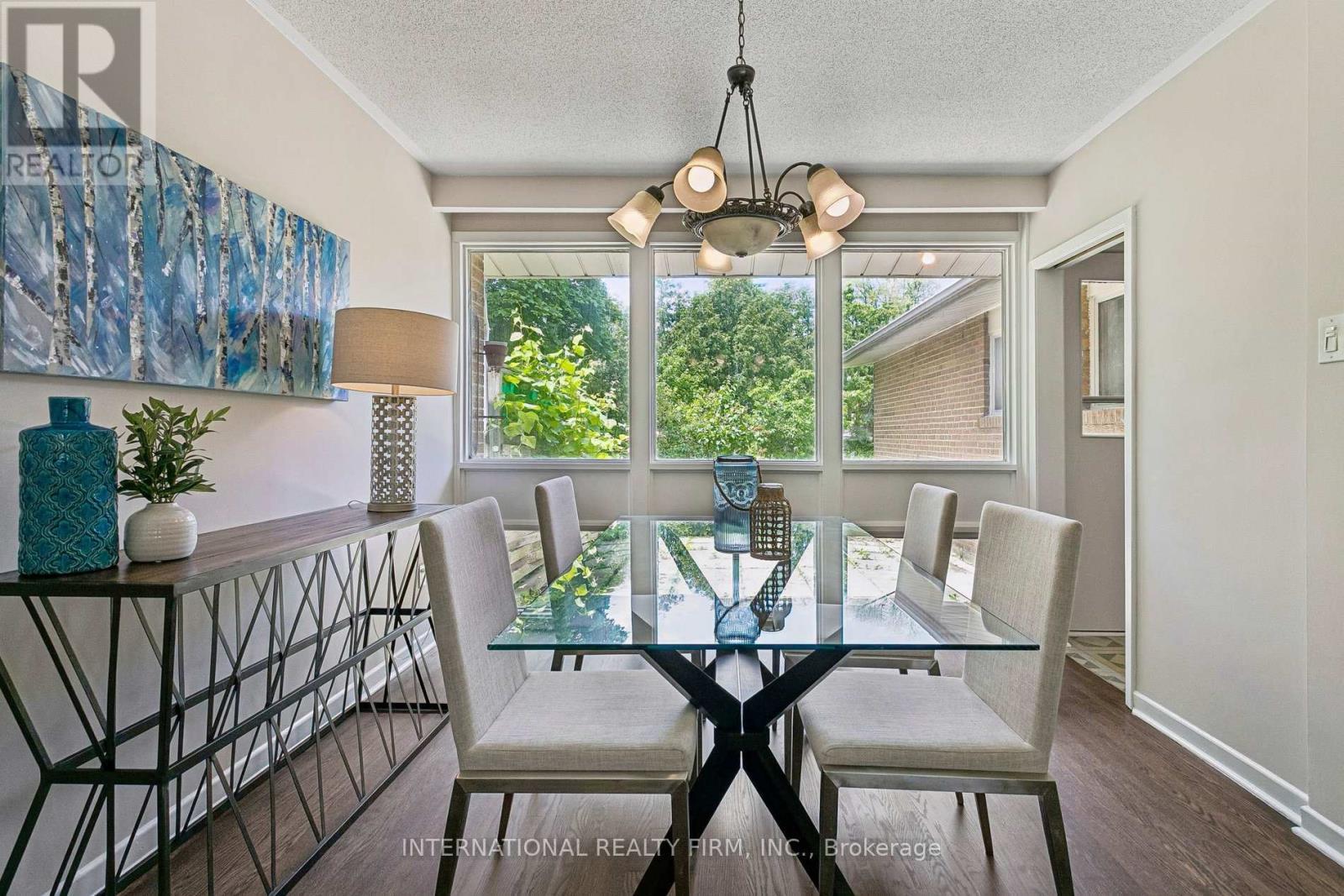 33 Kendleton Drive, Toronto, ON