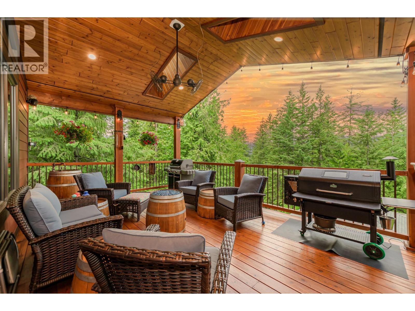 82 Walker Road, Enderby, BC