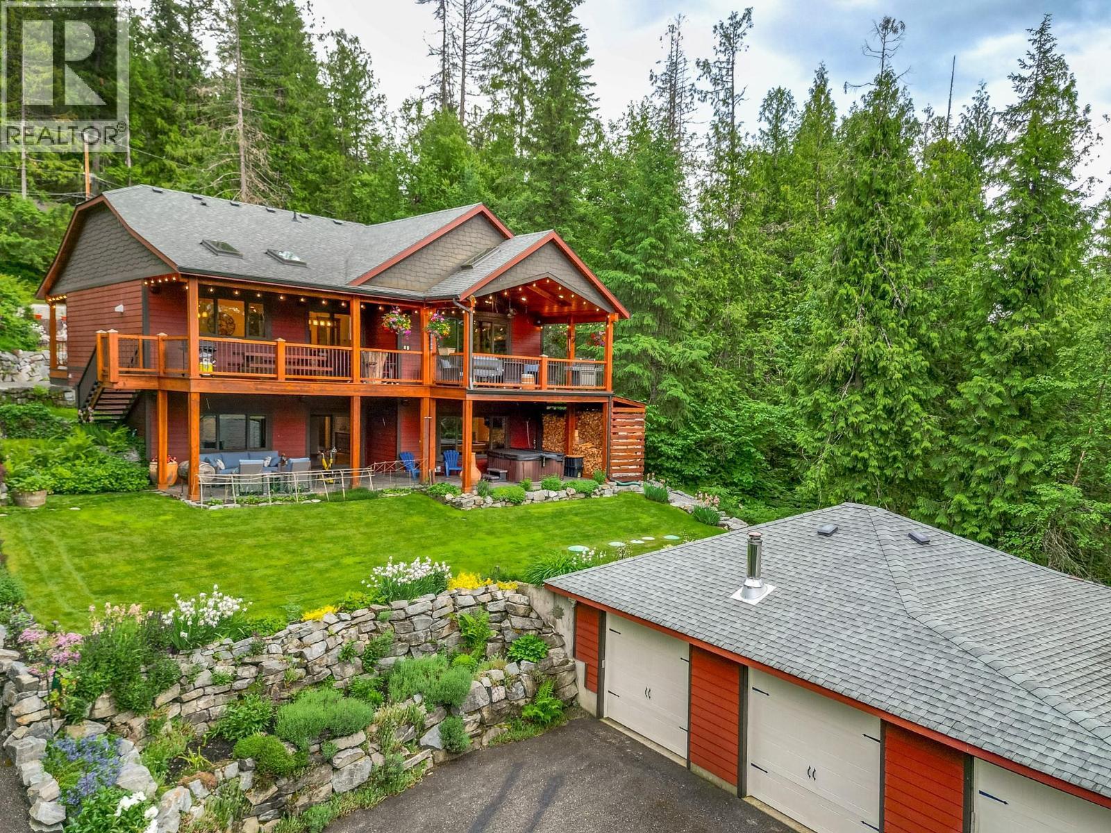 82 Walker Road, Enderby, BC