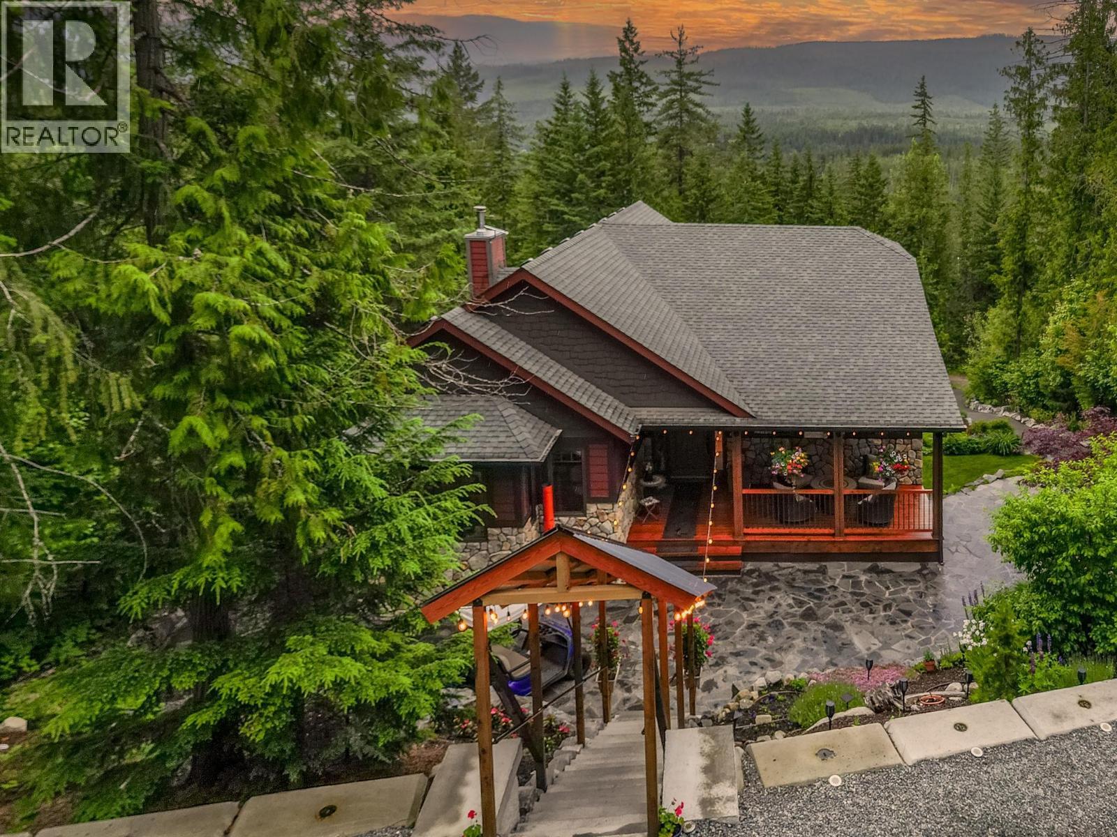 82 Walker Road, Enderby, BC