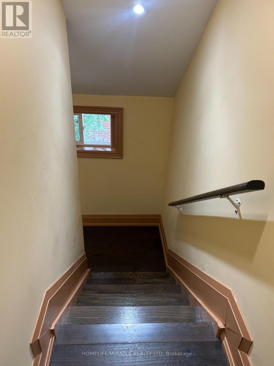 31 Bowman Street, Hamilton, ON