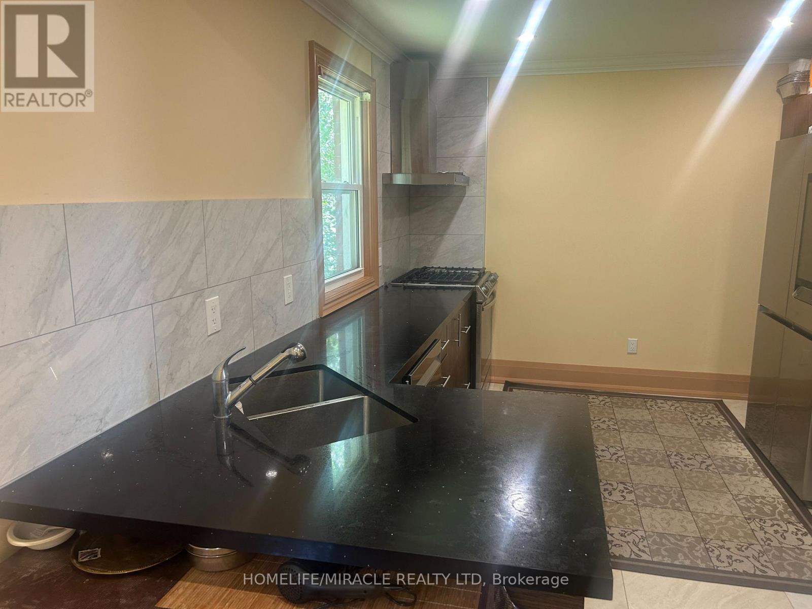 31 Bowman Street, Hamilton, ON