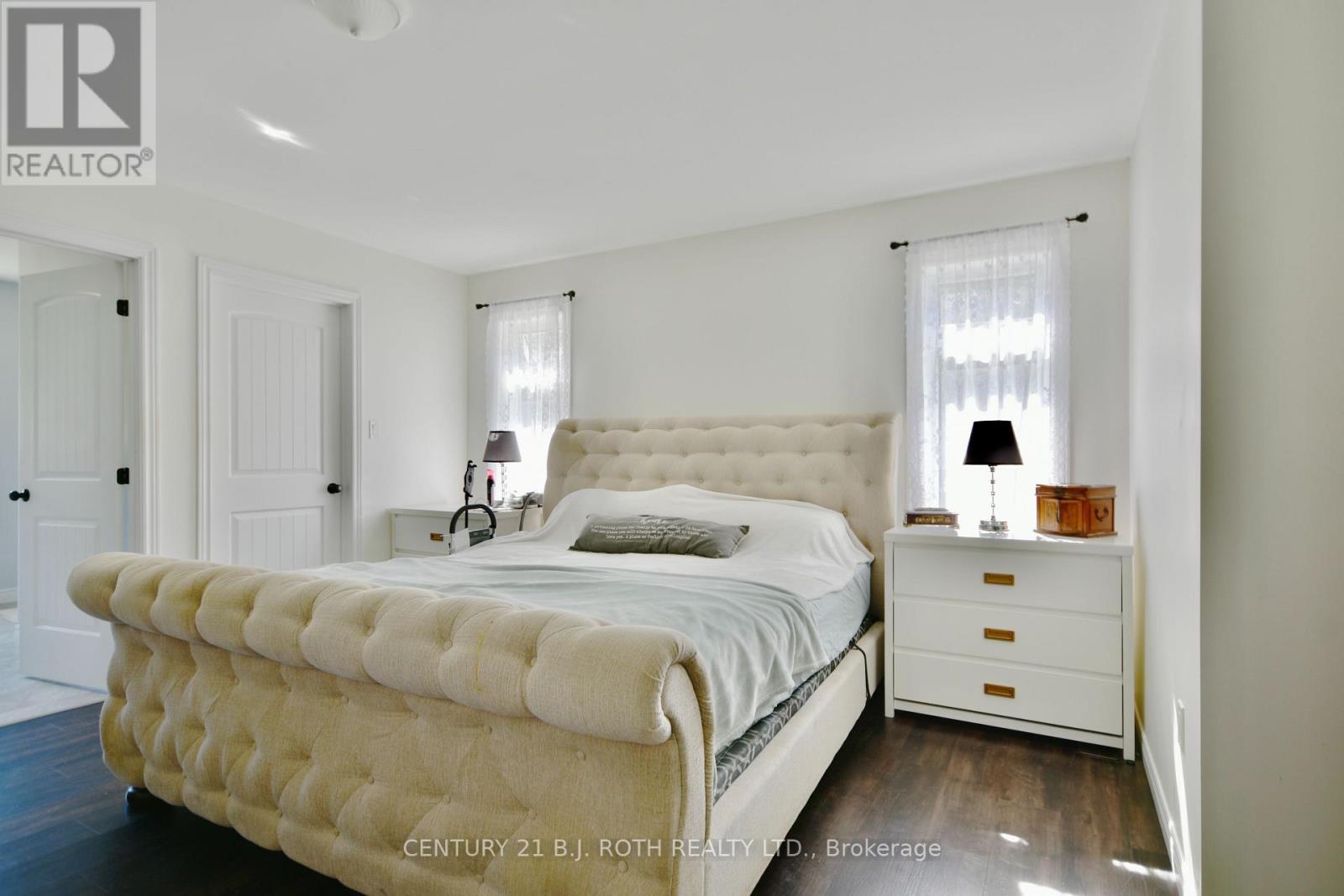 5 Gerus Road, Tiny, ON