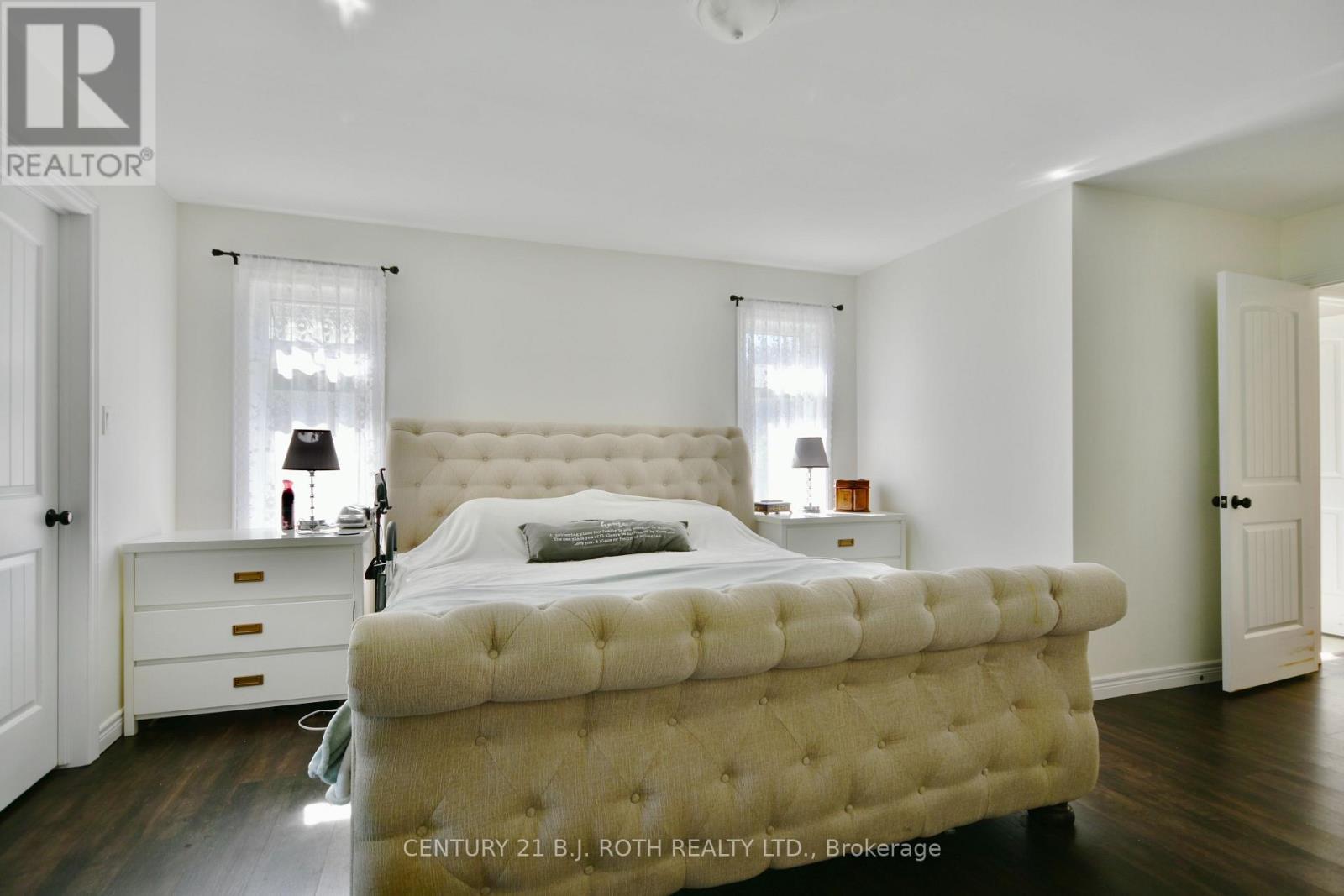 5 Gerus Road, Tiny, ON