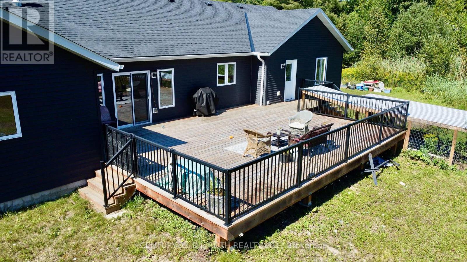 5 Gerus Road, Tiny, ON