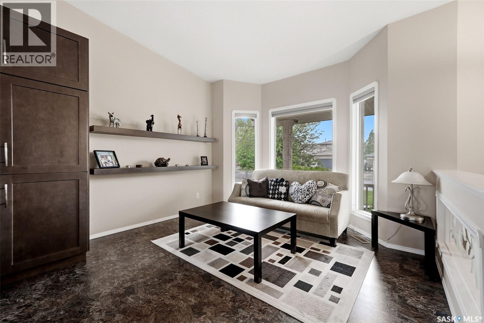 412 Fairway Road N, Regina, SK