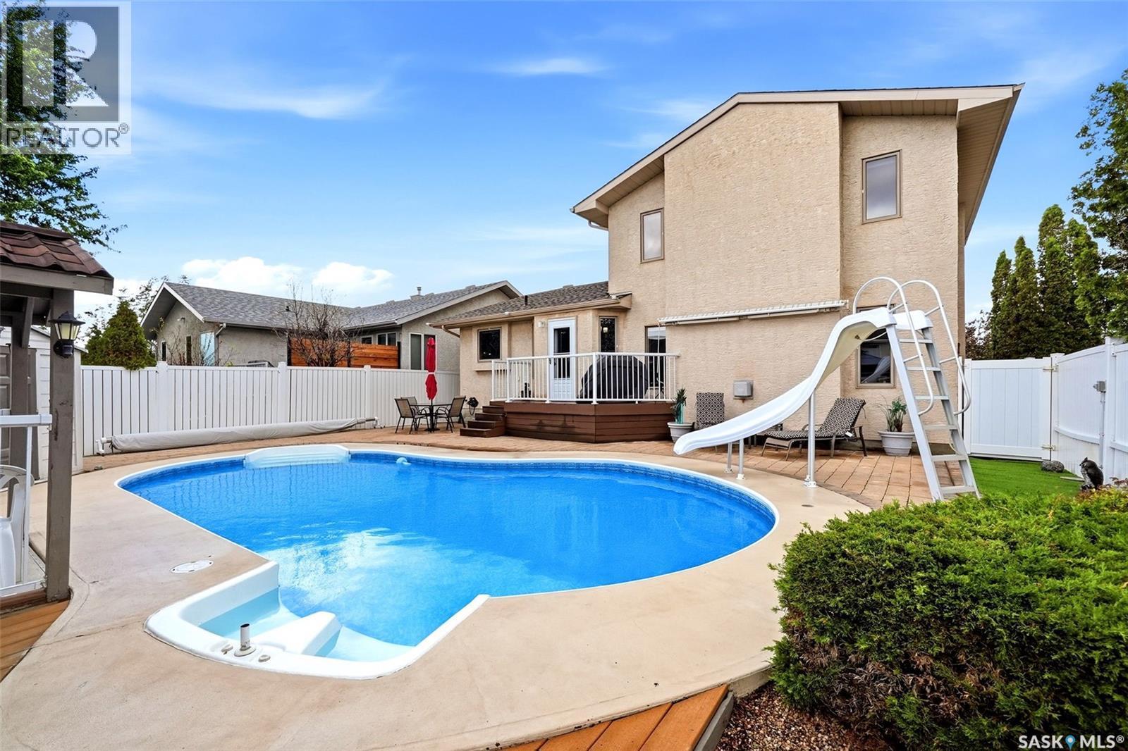 412 Fairway Road N, Regina, SK