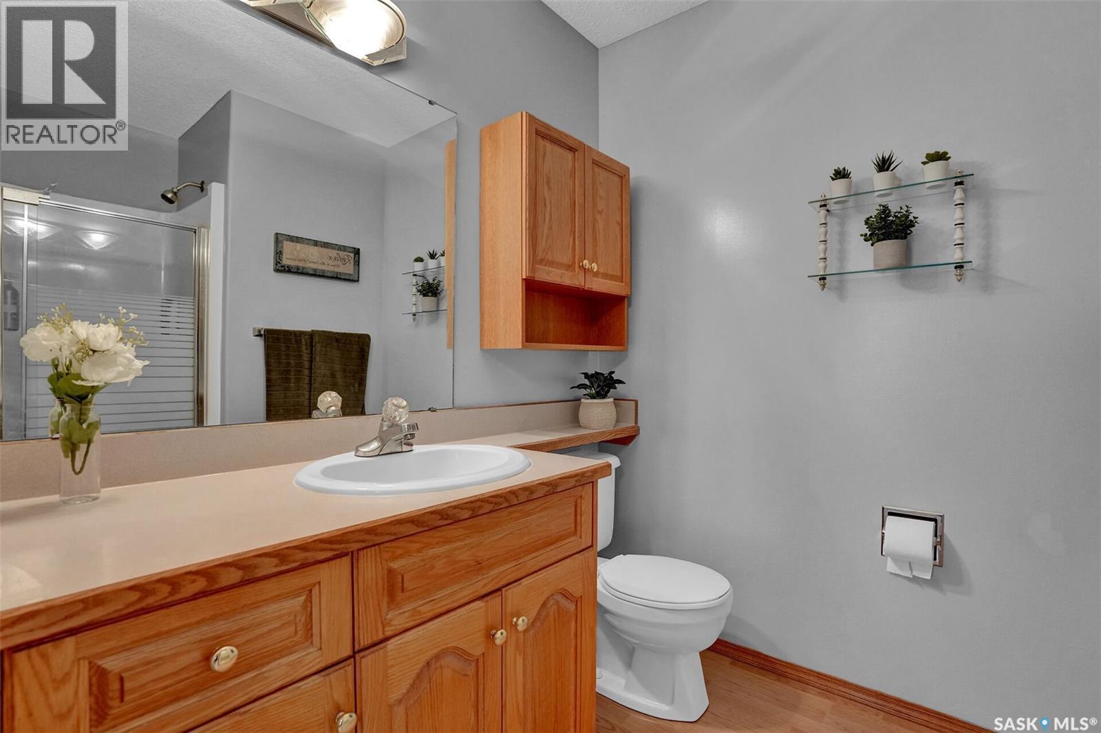 7002 Maple Wood Crescent, Regina, SK