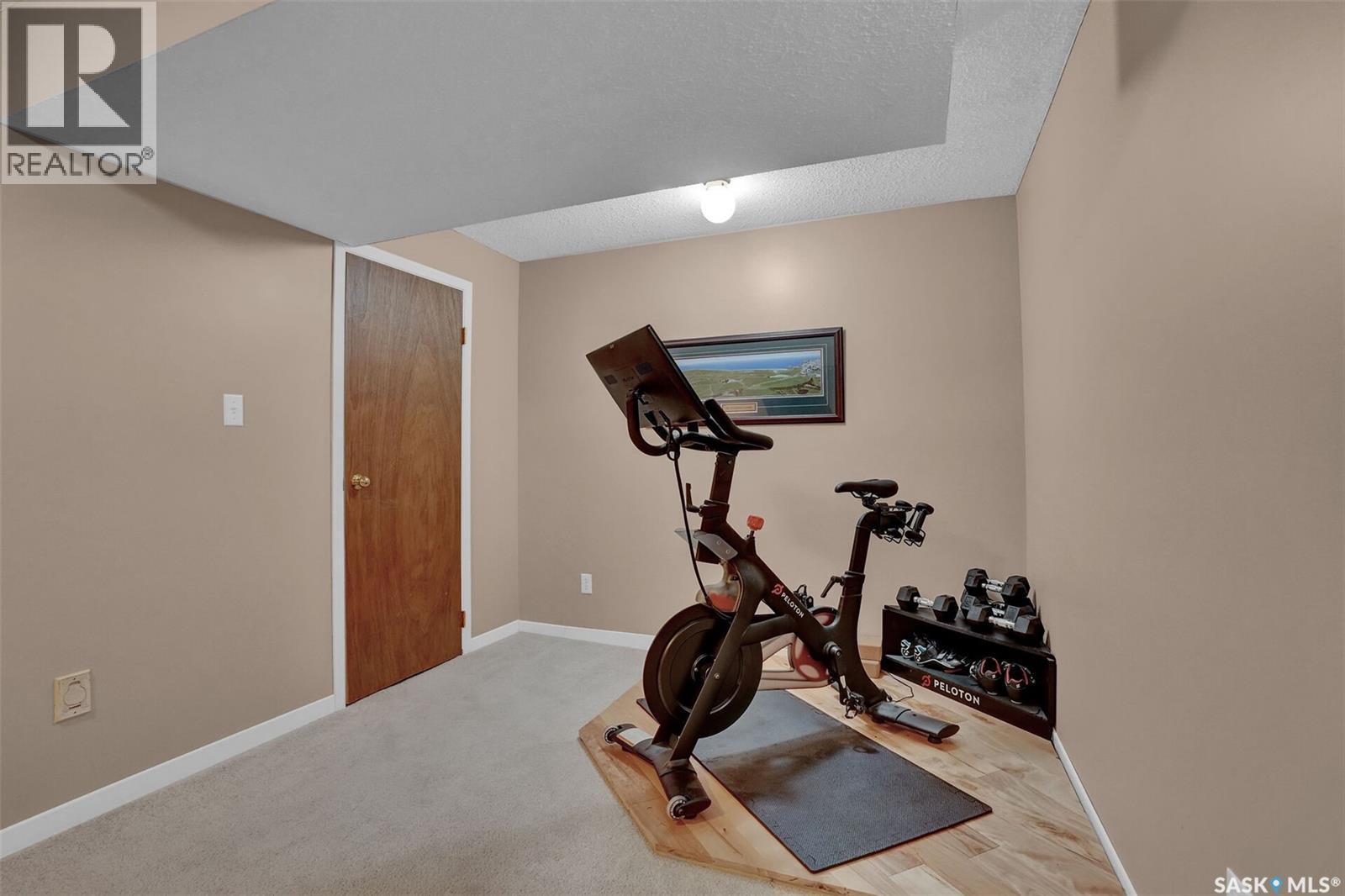 7002 Maple Wood Crescent, Regina, SK