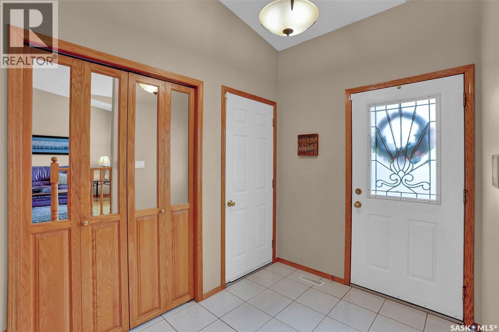 7002 Maple Wood Crescent, Regina, SK