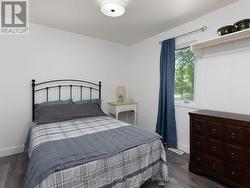 Bedroom - 