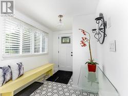 Foyer - 