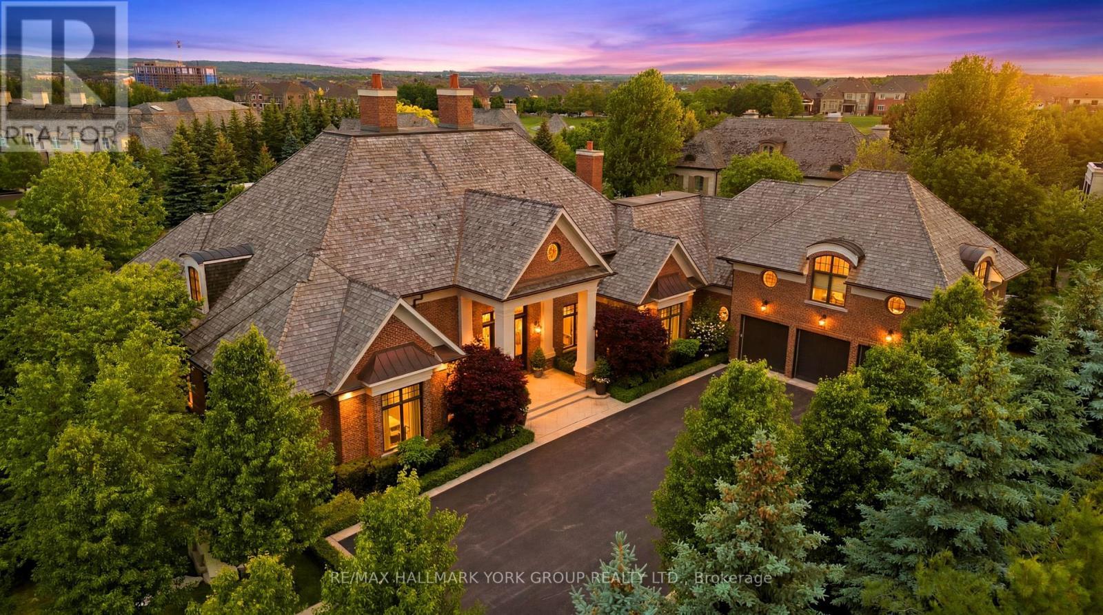 45 Adena Meadows Way, Aurora, ON