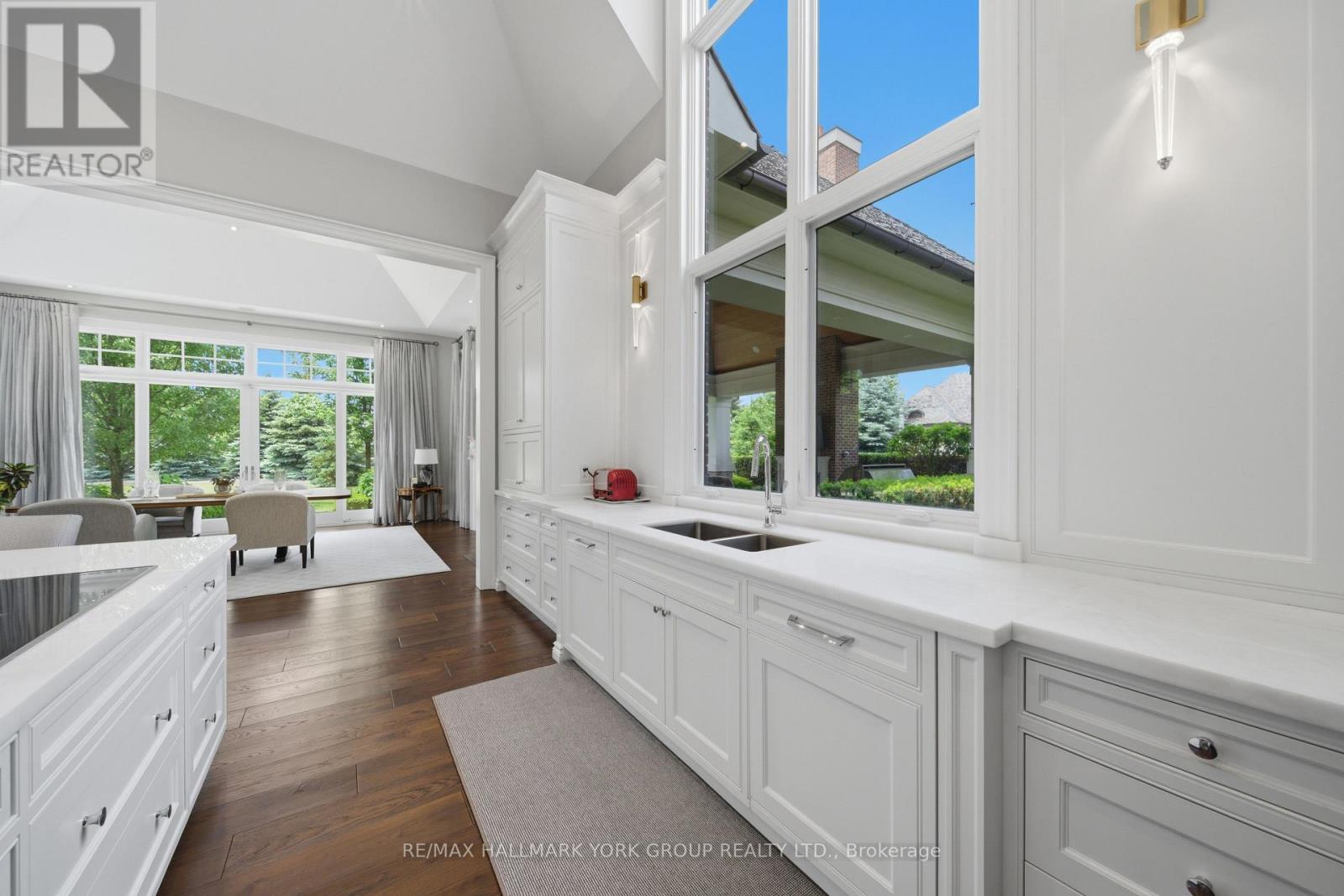45 Adena Meadows Way, Aurora, ON