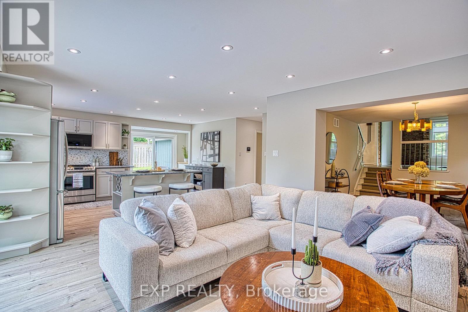 1340 Monmouth Drive, Burlington, ON