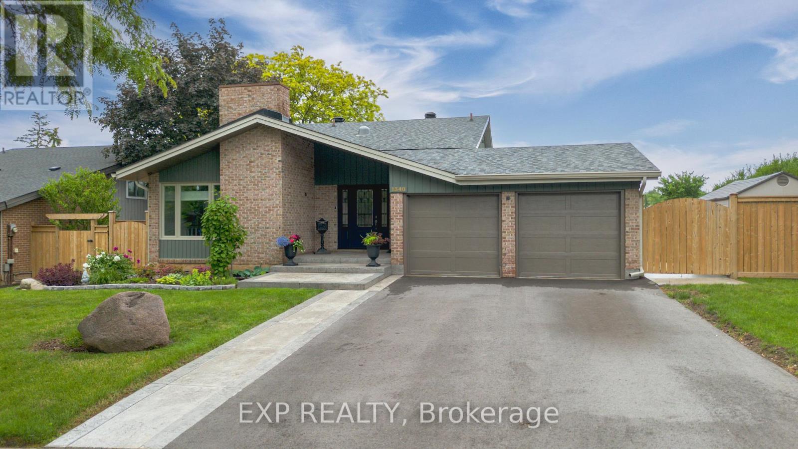 1340 Monmouth Drive, Burlington, ON