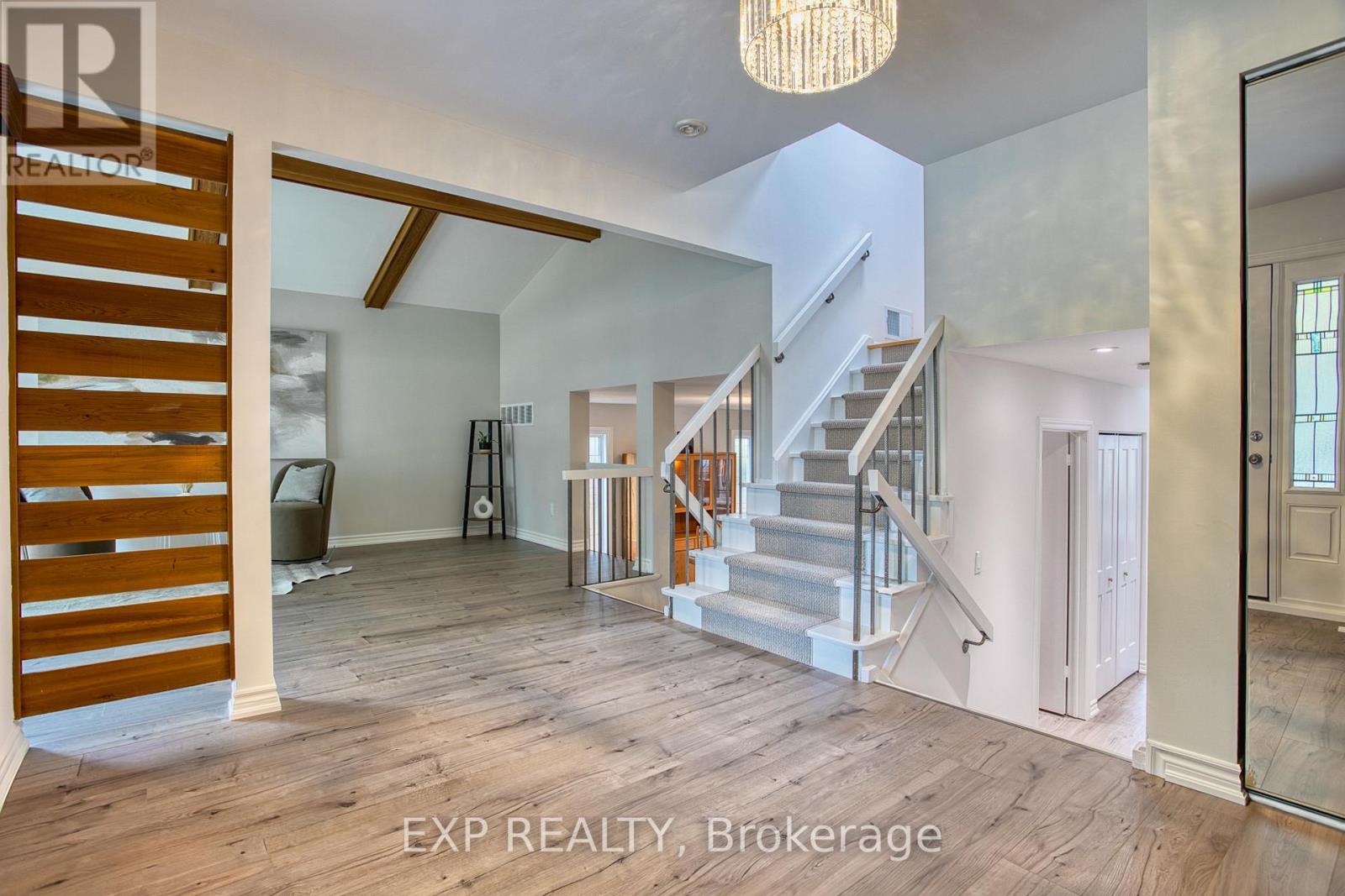 1340 Monmouth Drive, Burlington, ON