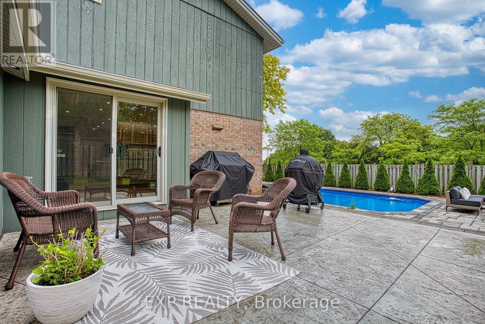 1340 Monmouth Drive, Burlington, ON
