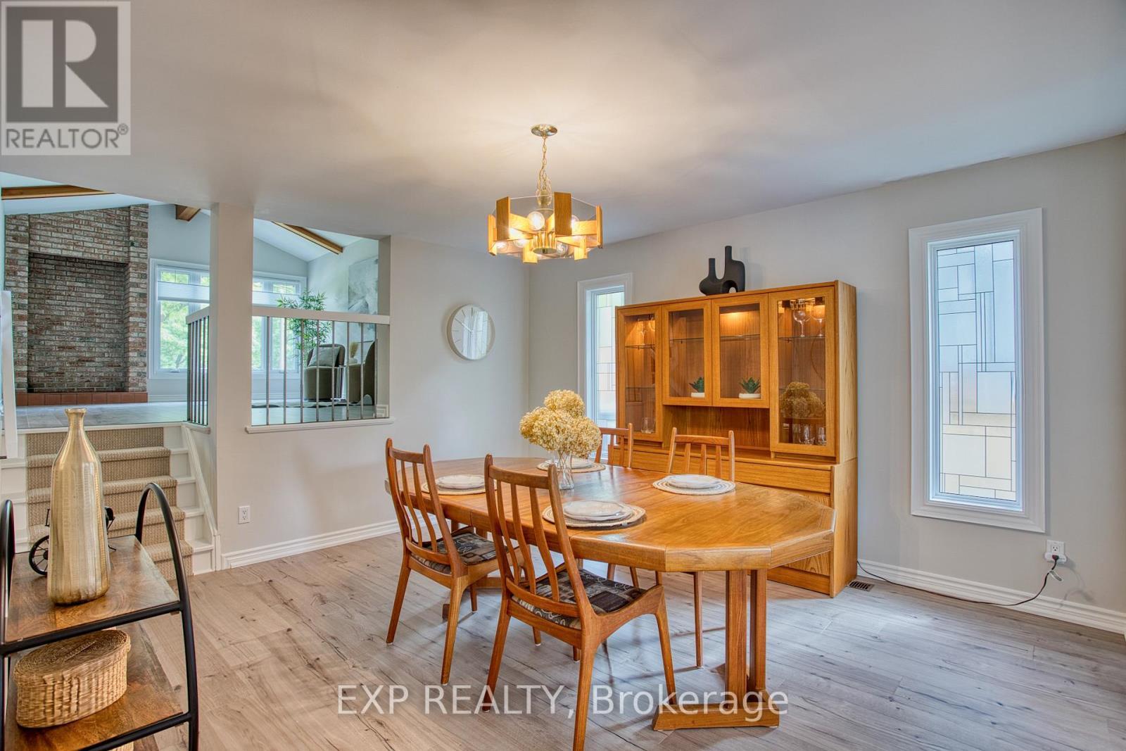 1340 Monmouth Drive, Burlington, ON