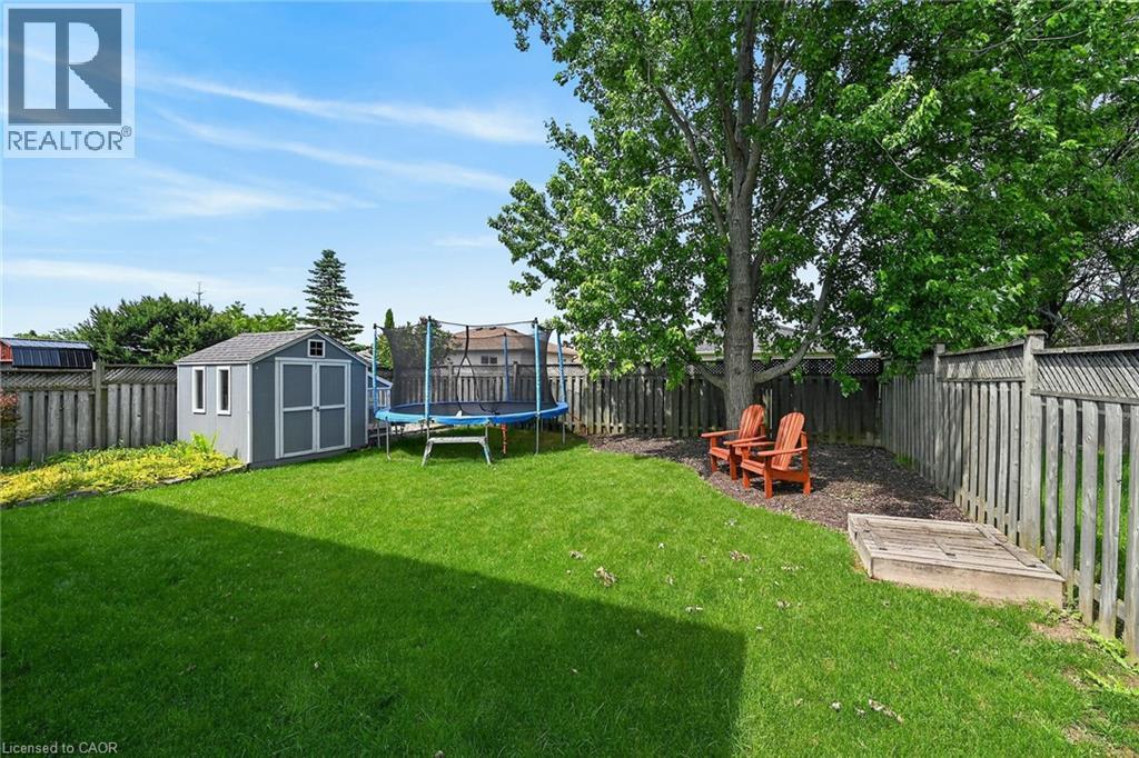 11 Stuart Street, Caledonia, ON