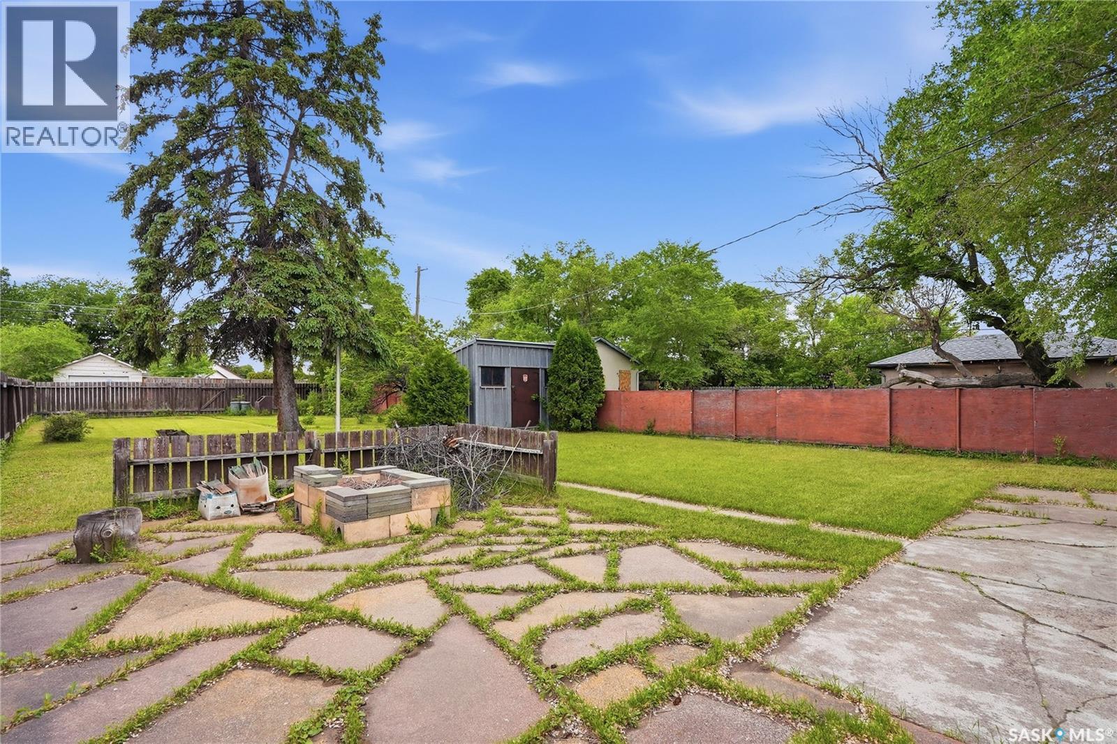 201 P Avenue N, Saskatoon, SK