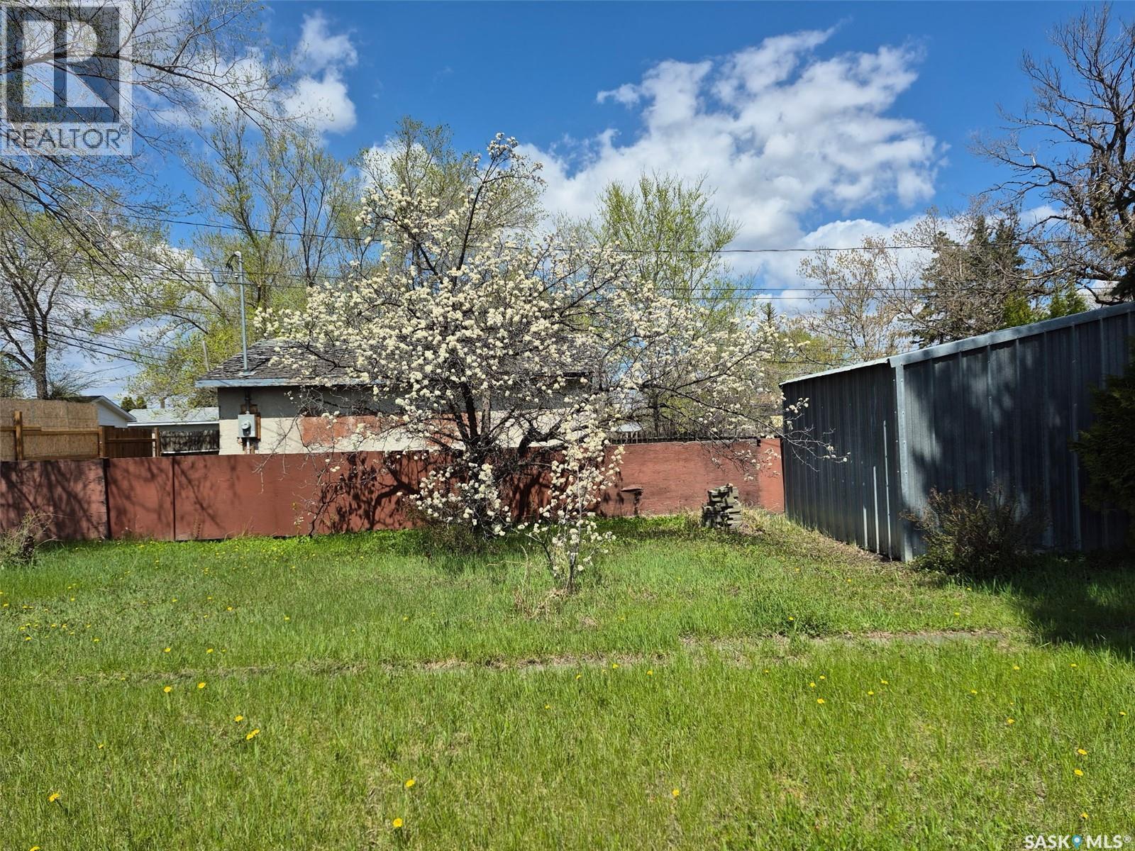 201 P Avenue N, Saskatoon, SK