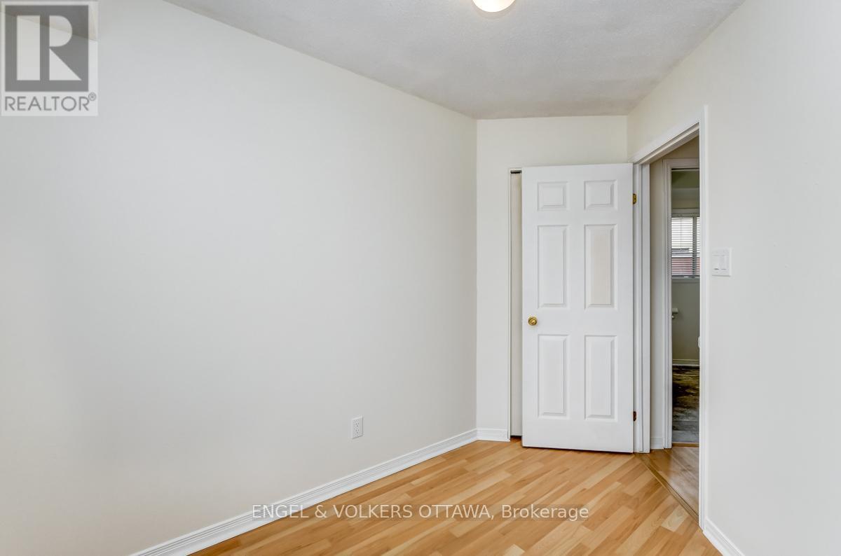 158 Rochester Street, Ottawa, ON