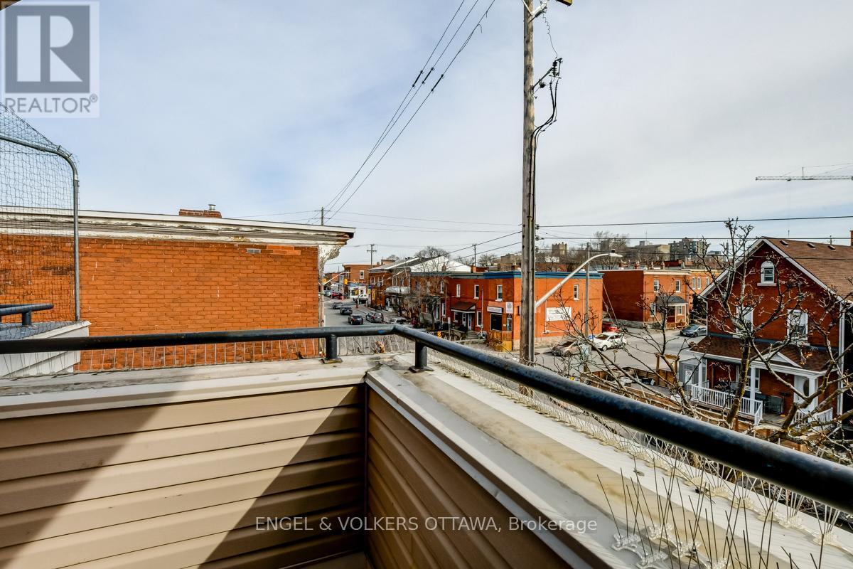 158 Rochester Street, Ottawa, ON