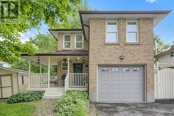 868 WILLIAM BOOTH CRESCENT Oshawa (Centennial), ON L1G 7N4
