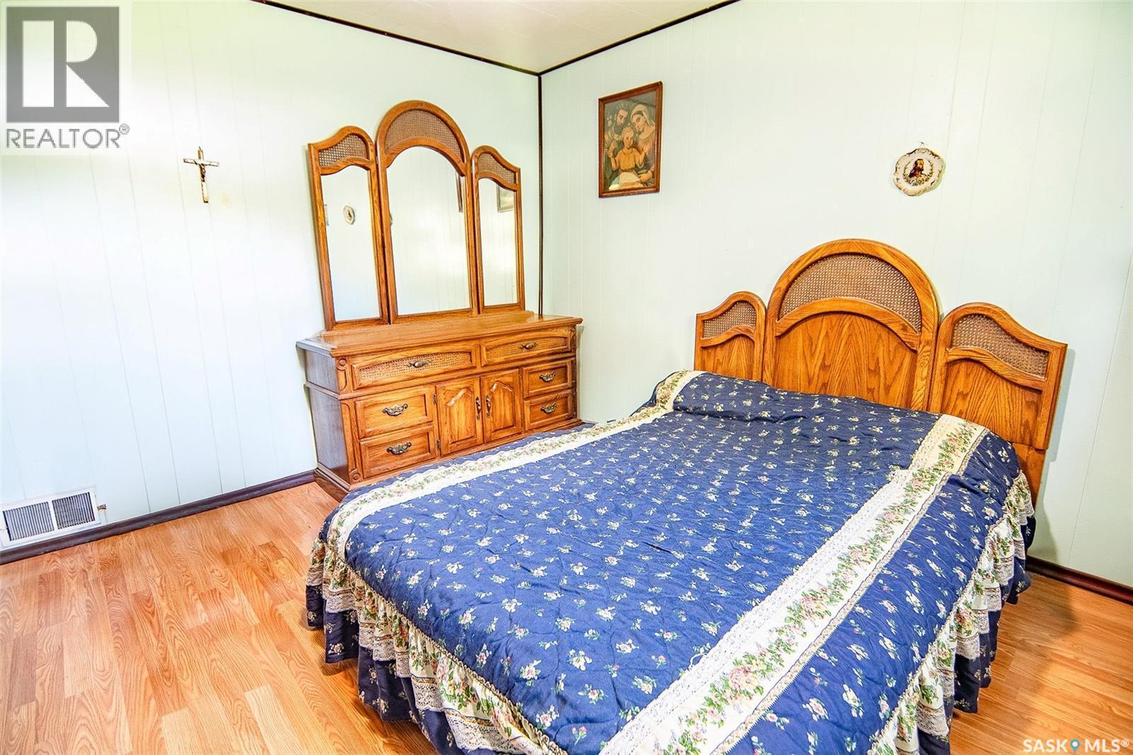 Chatlain Farm, Paddockwood Rm No. 520, SK