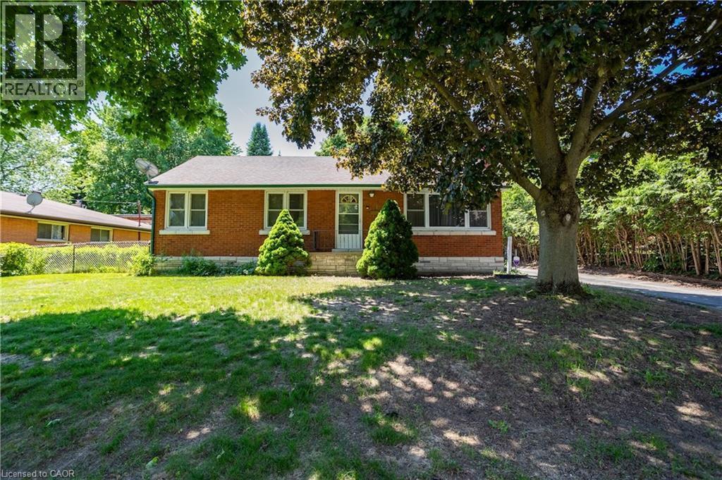 6 Richard Avenue, Simcoe, ON