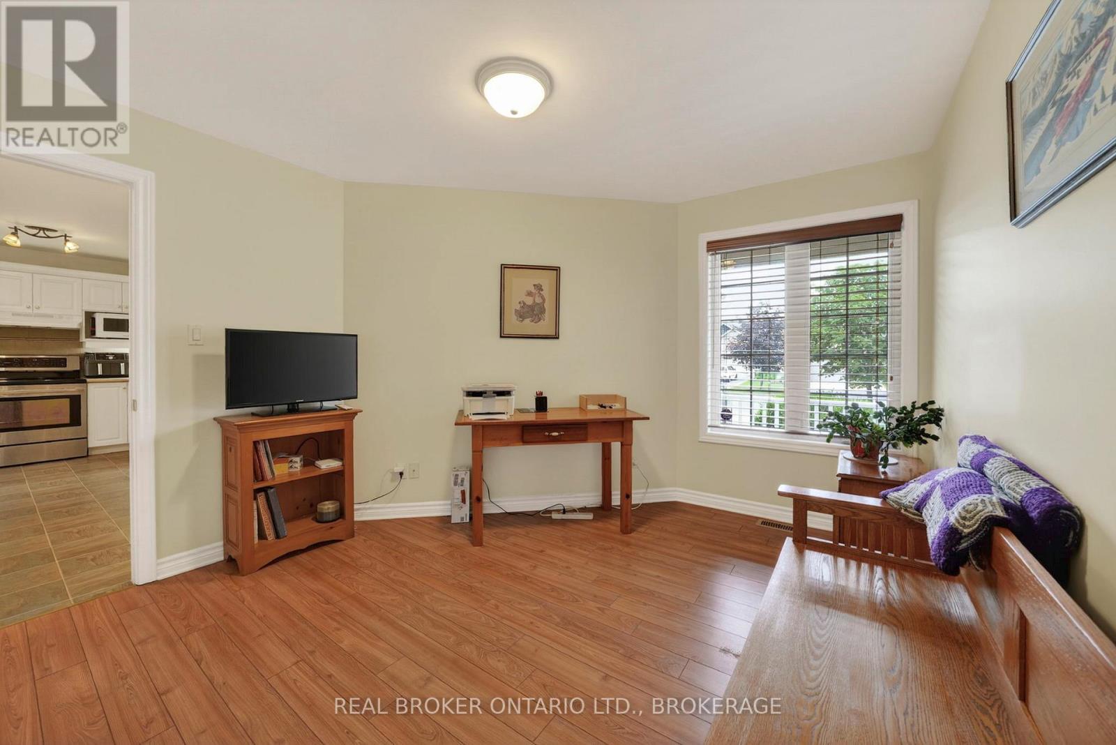 83 Sunset Boulevard, Cornwall, ON