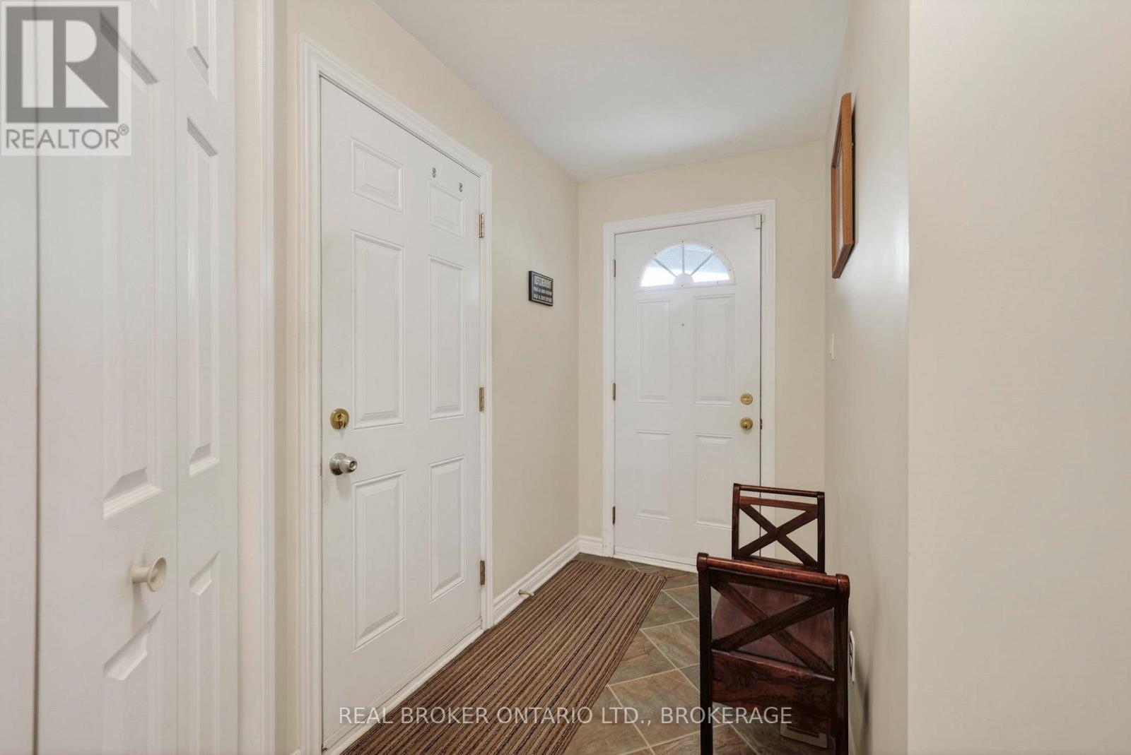 83 Sunset Boulevard, Cornwall, ON