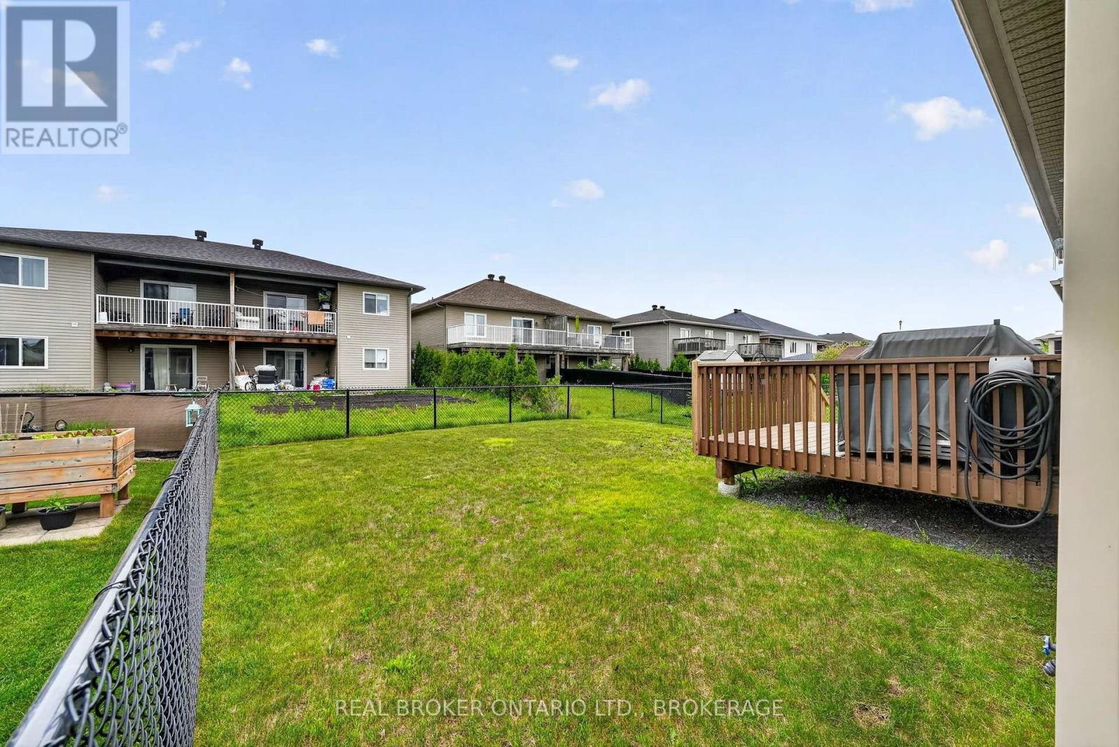 83 Sunset Boulevard, Cornwall, ON